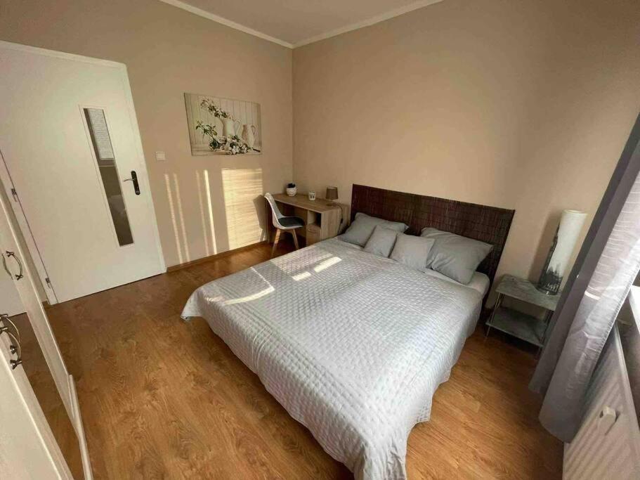 3 Izbovy Byt Apartment Liptovský Mikuláš Exterior foto